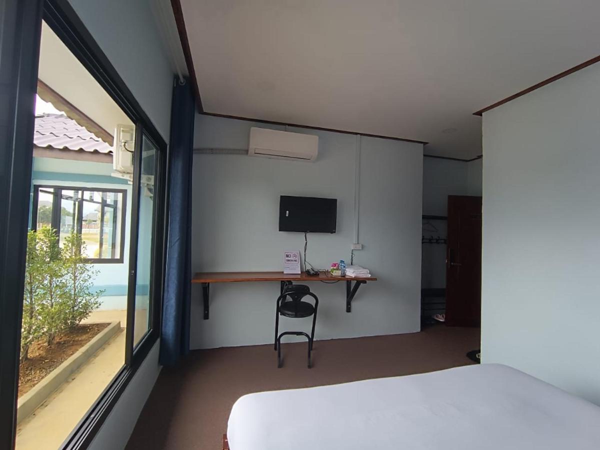 Hotel ເຮືອນພັກບີວີ Ban Thongchai-Tai Exterior foto